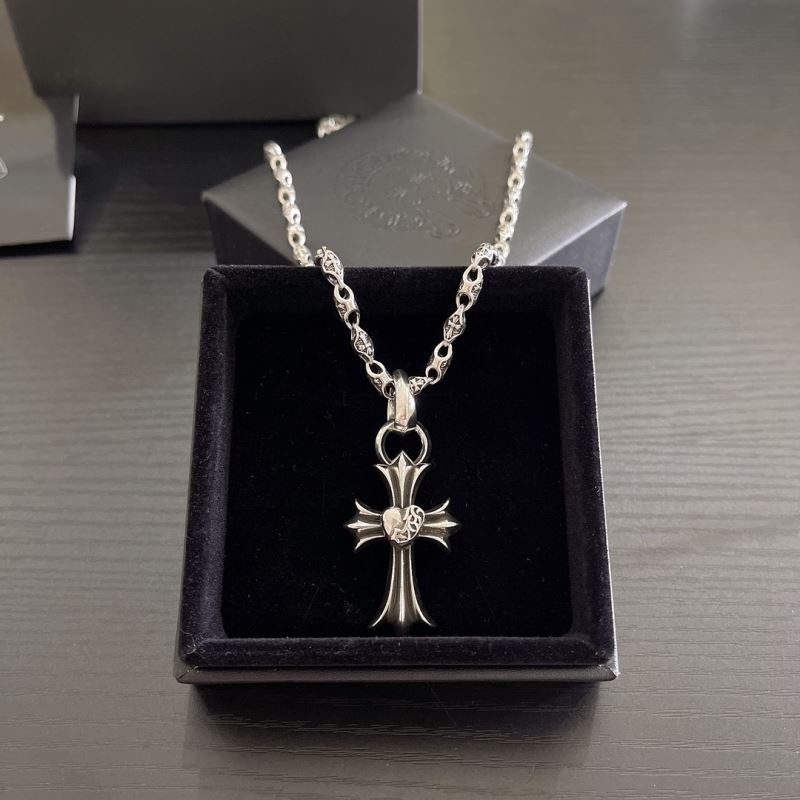 Ch**me He**ts necklaces